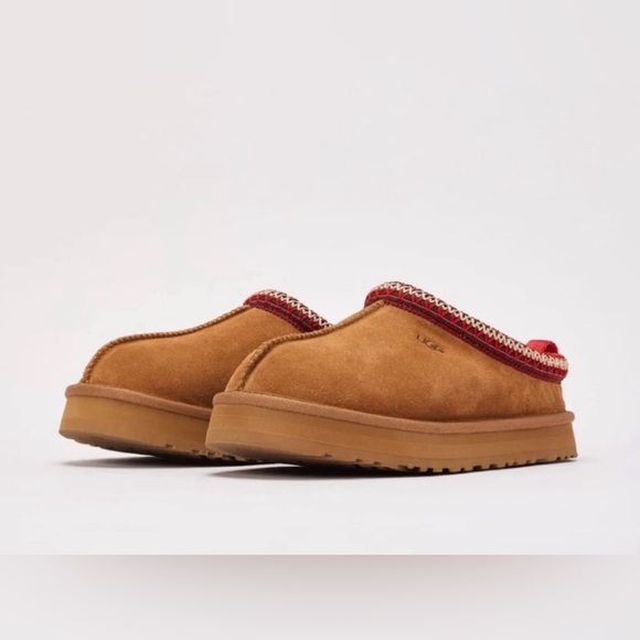 UGG® Kids' Tazz Suede Platform Clog Boot Big Kids Brown Chestnut Size 5 winter - Picture 2 of 14